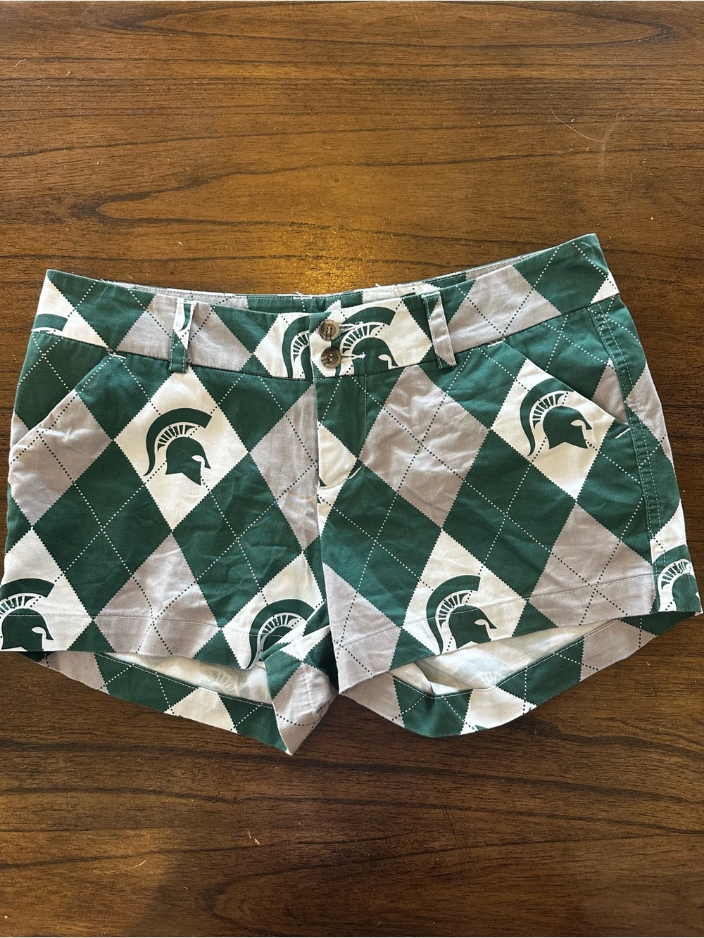 Loudmouth Golf Spartans Shorts Women’s 6 Michigan State Argyle Y2K